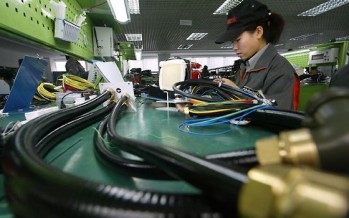 China’s manufacturing activity continues to dwindle