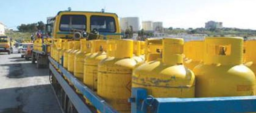 Afghan commerce ministry fixes the rate for liquefied gas at 55 AFN per kg