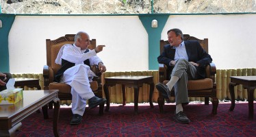 Zakhilwal, Ghani seek US economic support