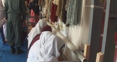 60 women complete weaving profession in Badghis