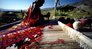 Carpet weaving courses to be offered to deprived Afghan women in Sar-e-Pul