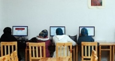 Internet café and library opened for Afghan women in Mazar-e-Sharif