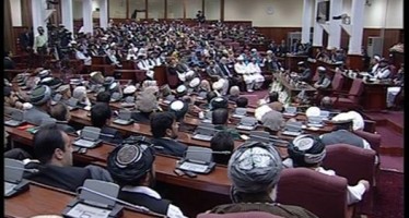 Afghan lawmakers unanimously reject draft national budget