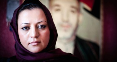 Afghan woman receives “Jewels of Muslim Awards”