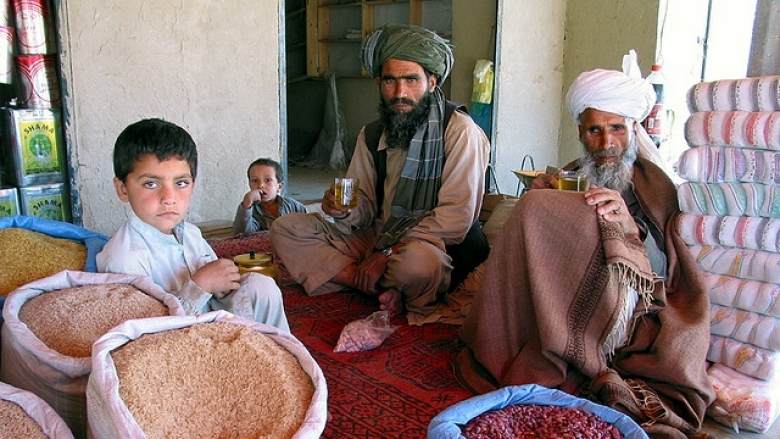 poverty-reduction-in-afghanistan-despite-economic-growth-widening