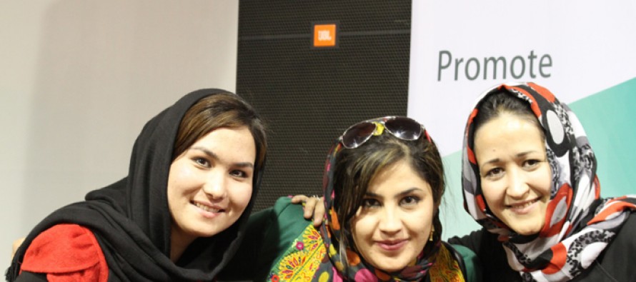 Afghan government and USAID team up to enhance workplace skills of women