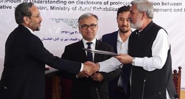 Afghan ministries sign ‘Transparency’ agreement with COST