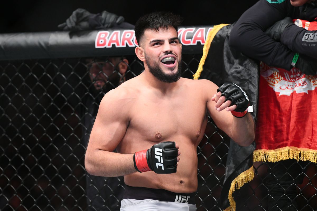 Afghan Mma Fighter Nasrat Haqparast Wins His 11th Ufc Win Wadsam