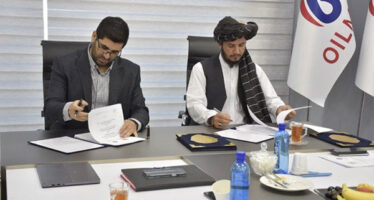 Afghanistan Signs Agreement with Iran To Buy 350000 Tons of Oil and Gas