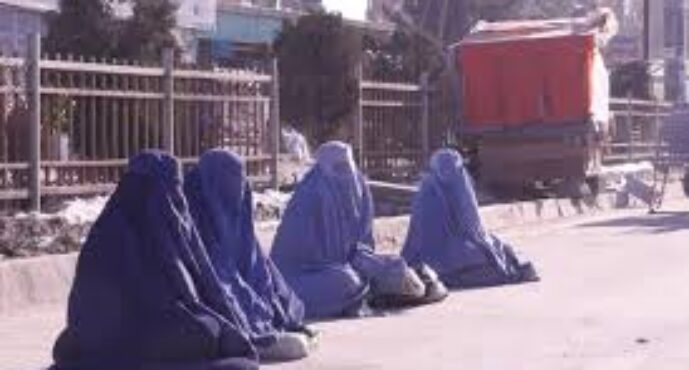 Taliban To Take Steps To Remove Beggars From Kabul Streets